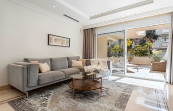 Jade & Quartz Holiday Home