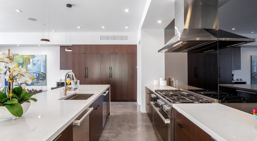 Photo of Misty Mountain Hideaway