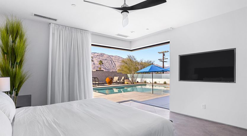 Photo of Misty Mountain Hideaway