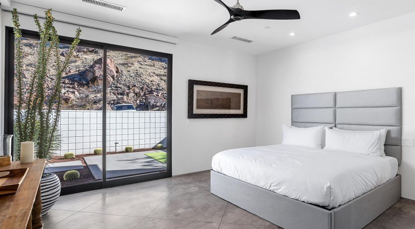 Photo of Misty Mountain Hideaway