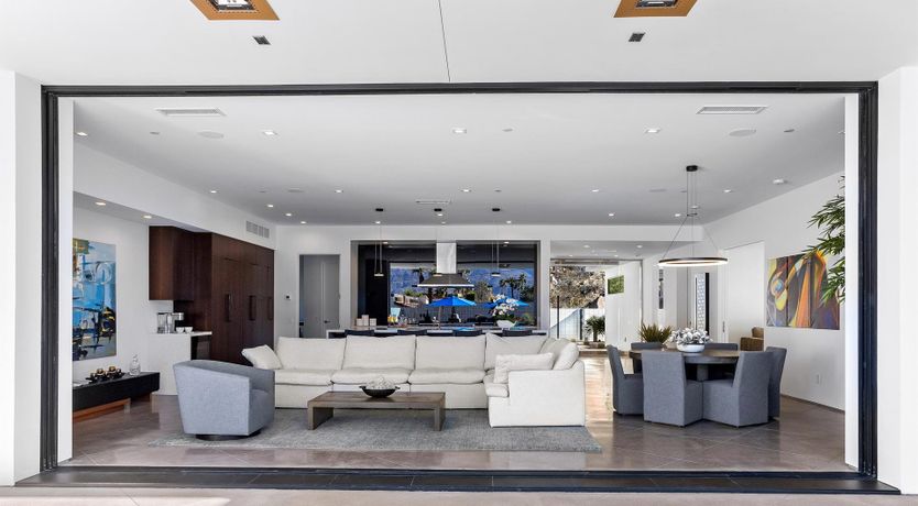 Photo of Misty Mountain Hideaway