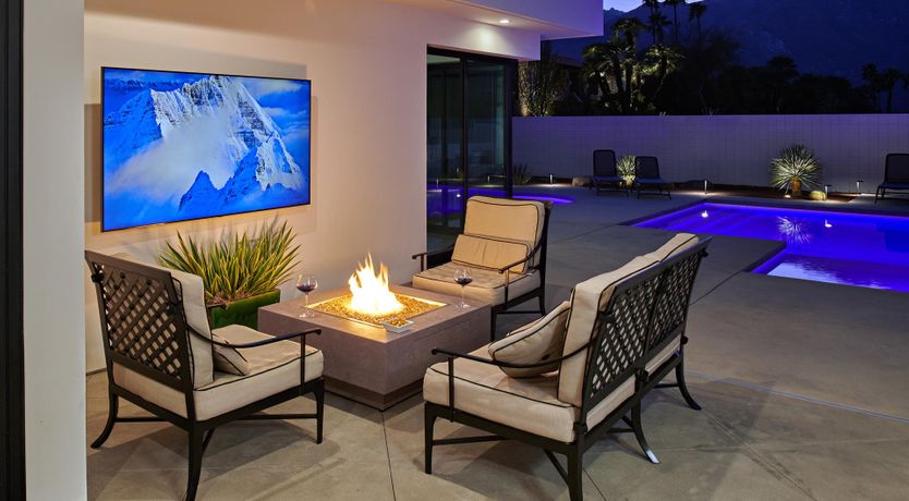 Photo of Misty Mountain Hideaway