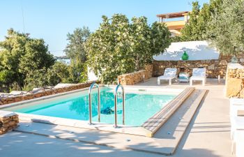 The Light of Joy Holiday Home