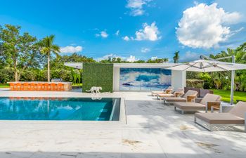 The Garden Estate Holiday Home