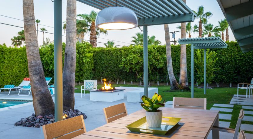 Photo of It's a Mid-Mod Thing