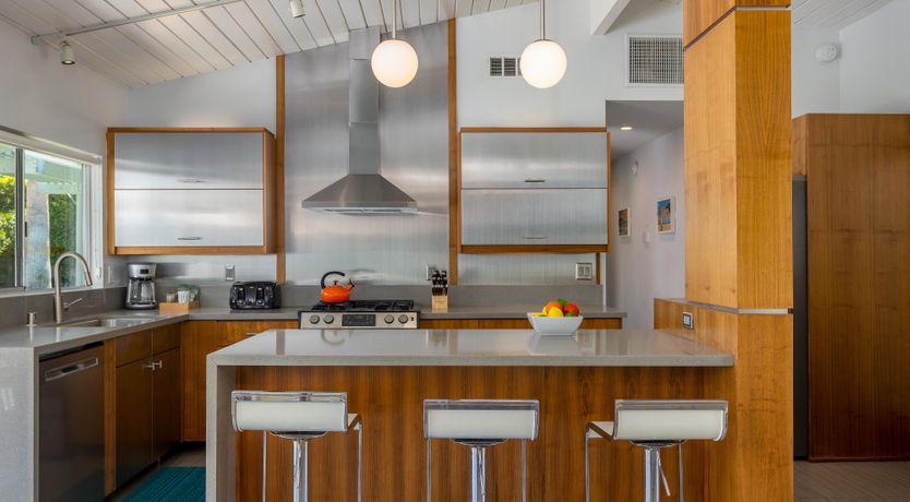 Photo of It's a Mid-Mod Thing