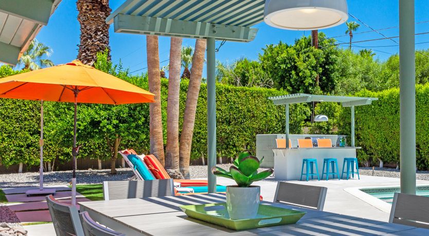 Photo of It's a Mid-Mod Thing