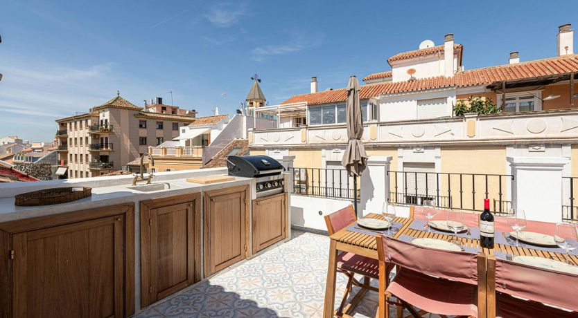 Photo of Sunlight & Stars