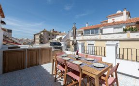 Photo of Sunlight & Stars