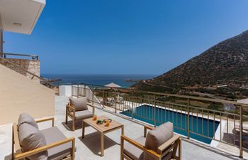 Village Sanctuary Holiday Home