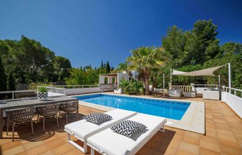 Mediterranean Classic Holiday Home