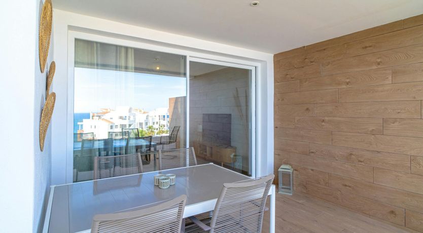 Photo of Cyan Scenery