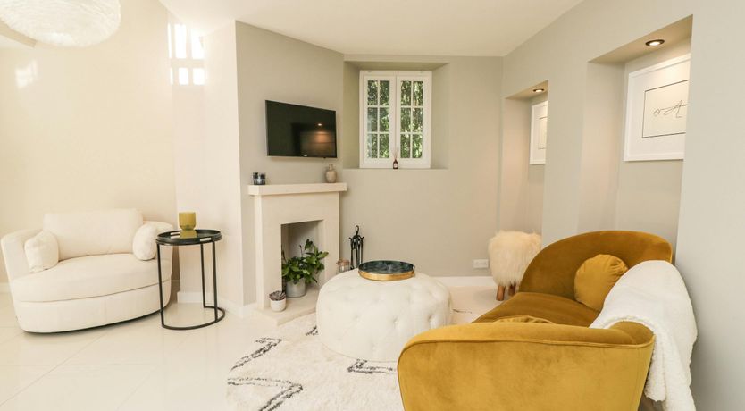 Photo of Picnics on the Lawn