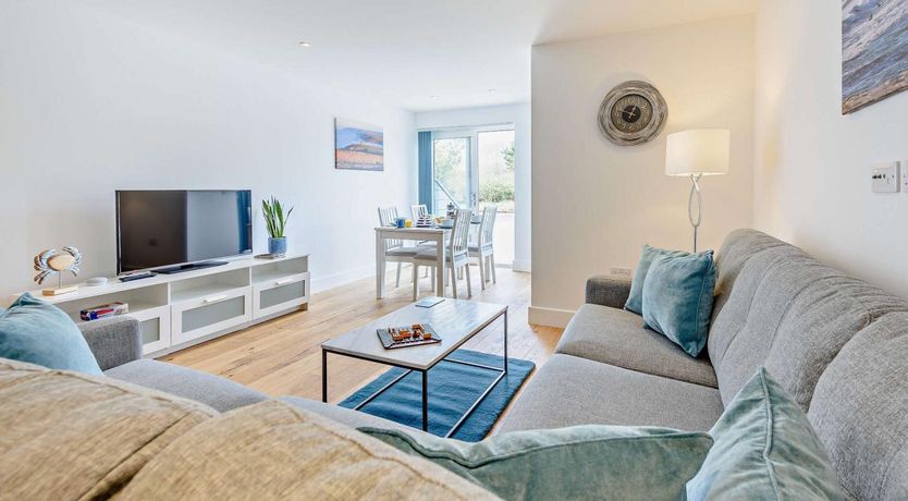 Photo of 2 Bed in Bude