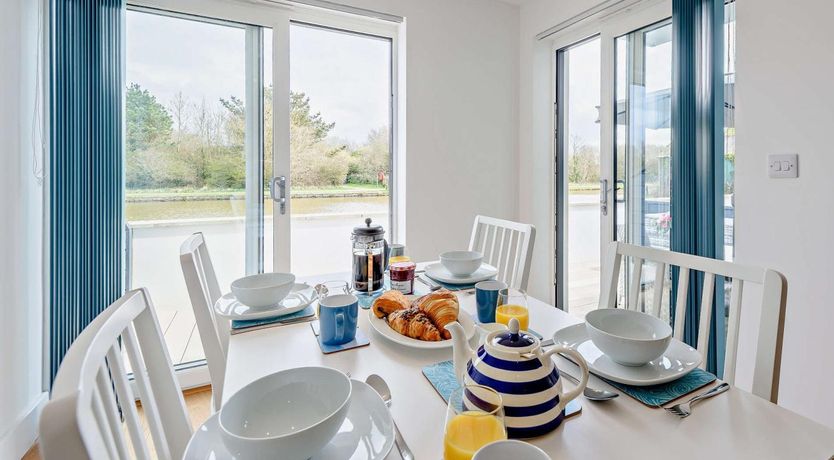 Photo of 2 Bed in Bude