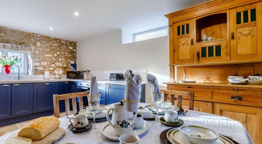 Photo of 2 Bed in Matlock