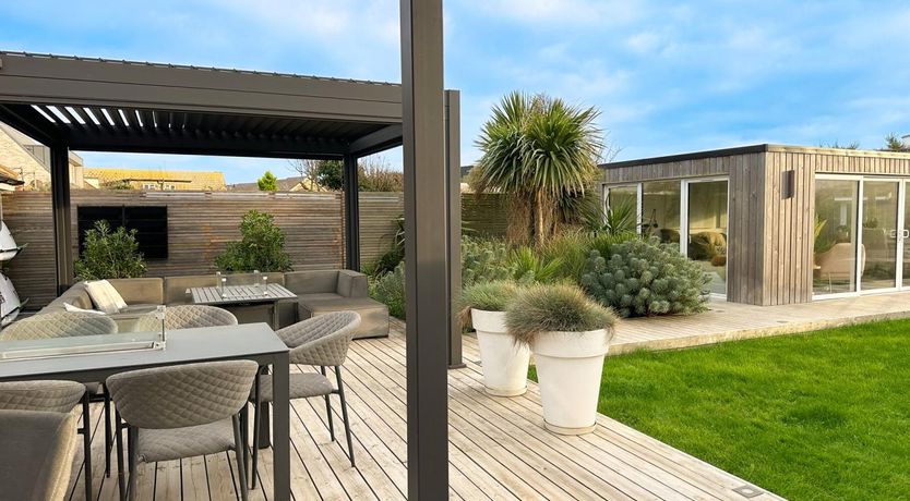 Photo of 6 Bed in Rye