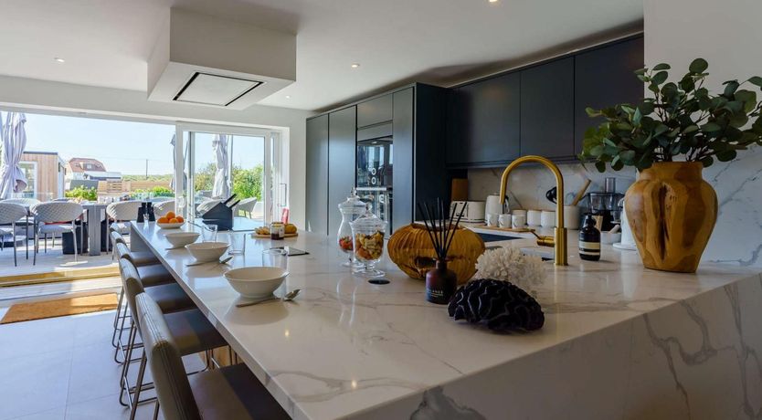 Photo of 6 Bed in Rye