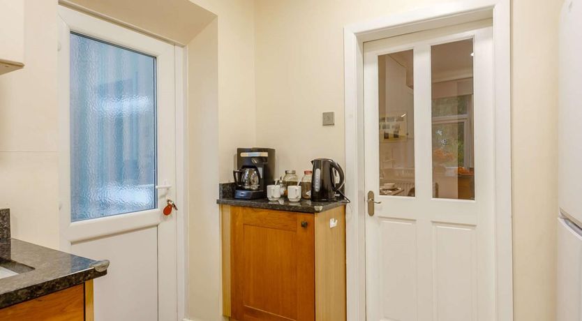 Photo of 3 Bed in Llanfairfechan