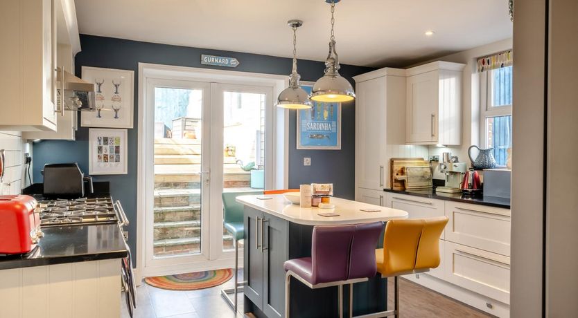 Photo of 3 Bed in Cowes