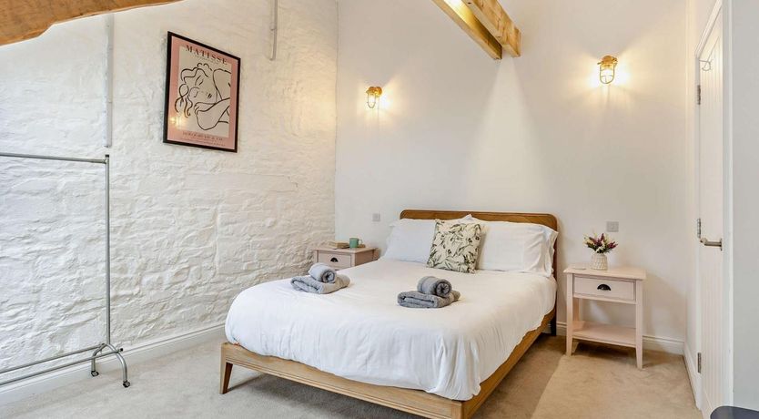 Photo of 2 Bed in Llanarth