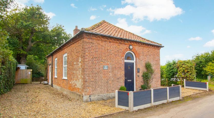 Photo of 1 Bed in Banningham