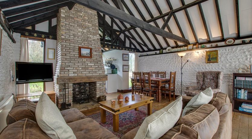 Photo of 3 Bed in Bacton