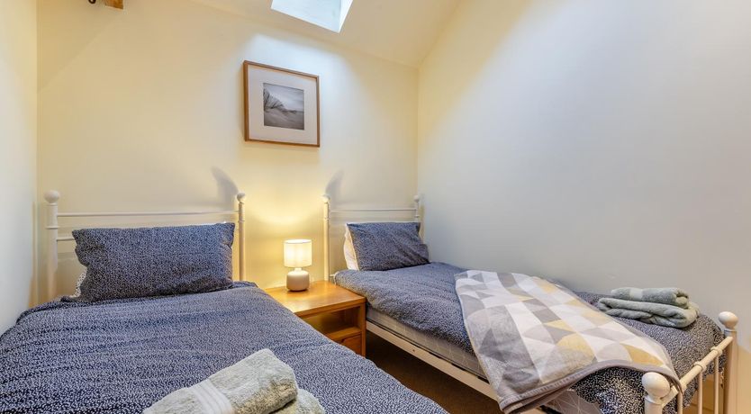 Photo of 3 Bed in Briston