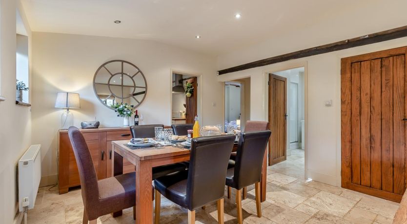 Photo of 3 Bed in Briston