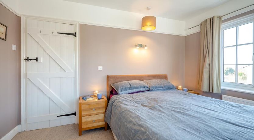 Photo of 5 Bed in Abersoch