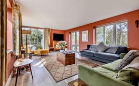 Photo of 5 Bed in Langham