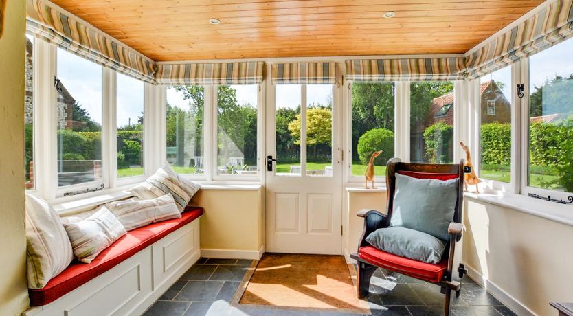 Photo of 4 Bed in Holme-next-the-Sea