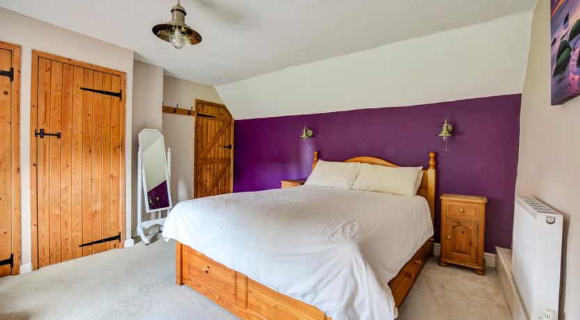 Photo of 4 Bed in Holme-next-the-Sea