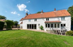 Photo of 4-bed-in-holme-next-the-sea