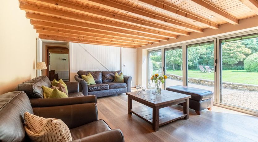 Photo of 4 Bed in Holme-next-the-Sea