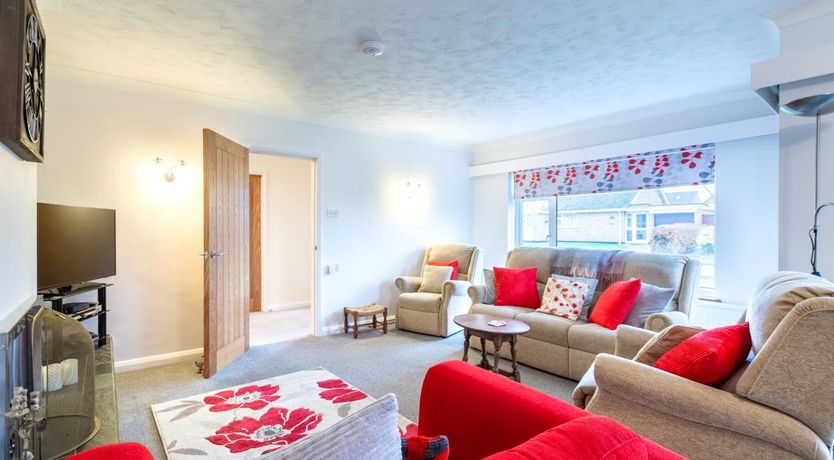 Photo of 3 Bed in Holt