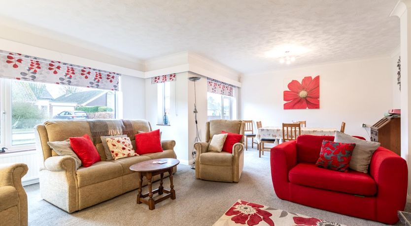 Photo of 3 Bed in Holt