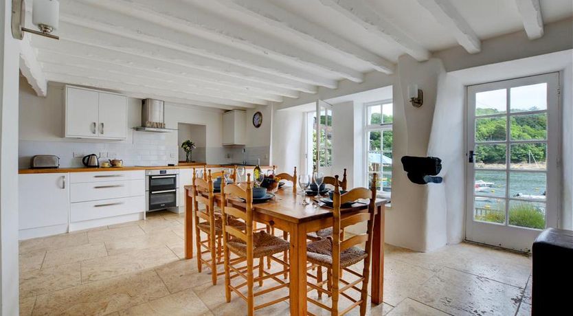 Photo of 3 Bed in Fowey
