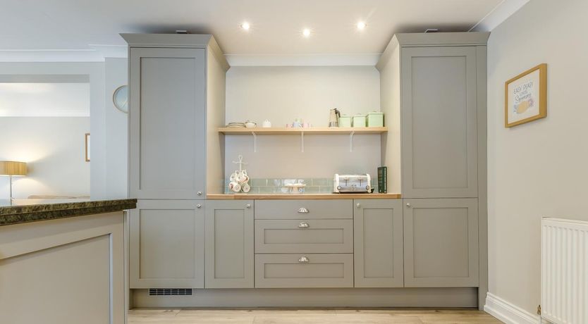 Photo of 3 Bed in Knapton