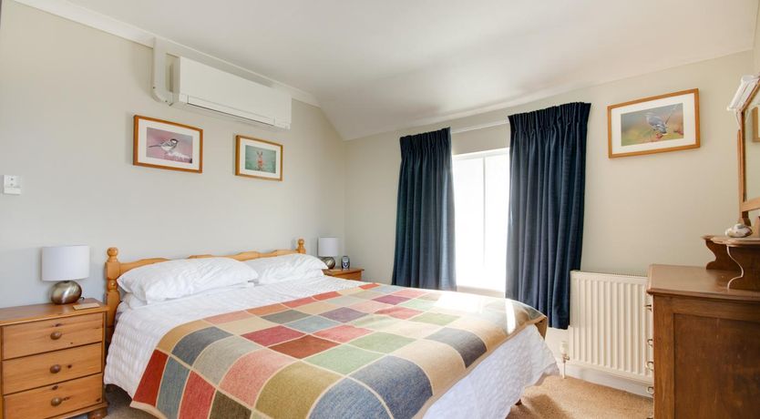 Photo of 2 Bed in Holt