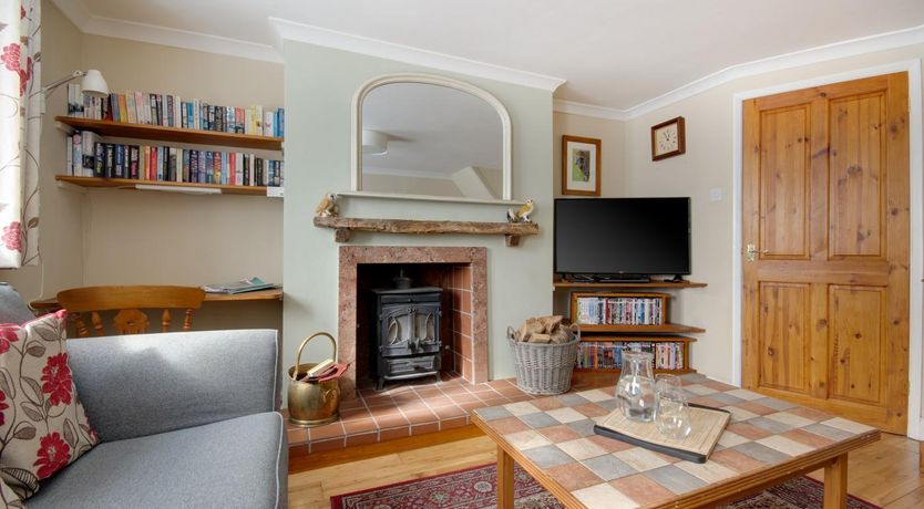 Photo of 2 Bed in Holt