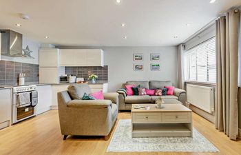 2 Bed in Tenby Holiday Home