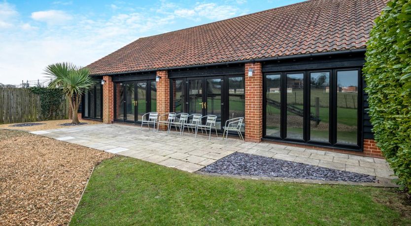 Photo of 4 Bed in Roughton