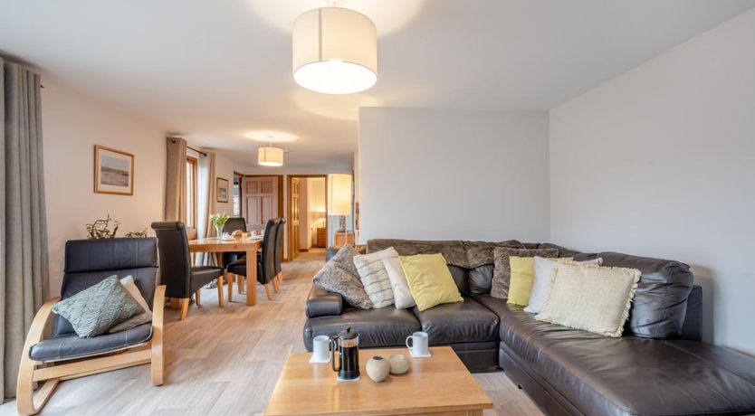 Photo of 1 Bed in Weybourne