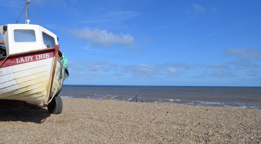 Photo of 1 Bed in Weybourne