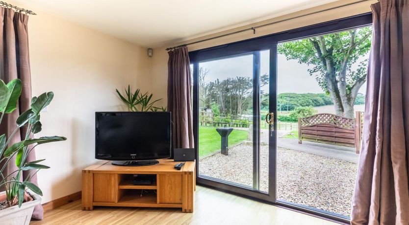 Photo of 1 Bed in Weybourne