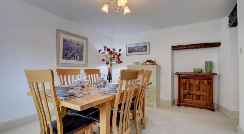 Photo of 4 Bed in Braunton