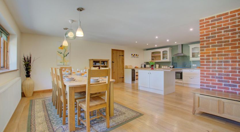 Photo of 4 Bed in Fakenham