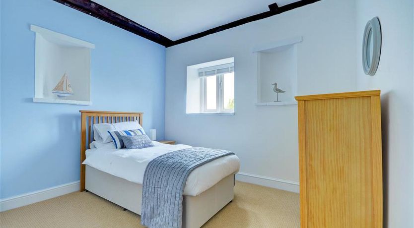 Photo of 4 Bed in Stanhoe