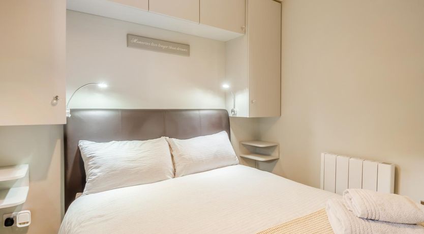 Photo of 2 Bed in Weybourne